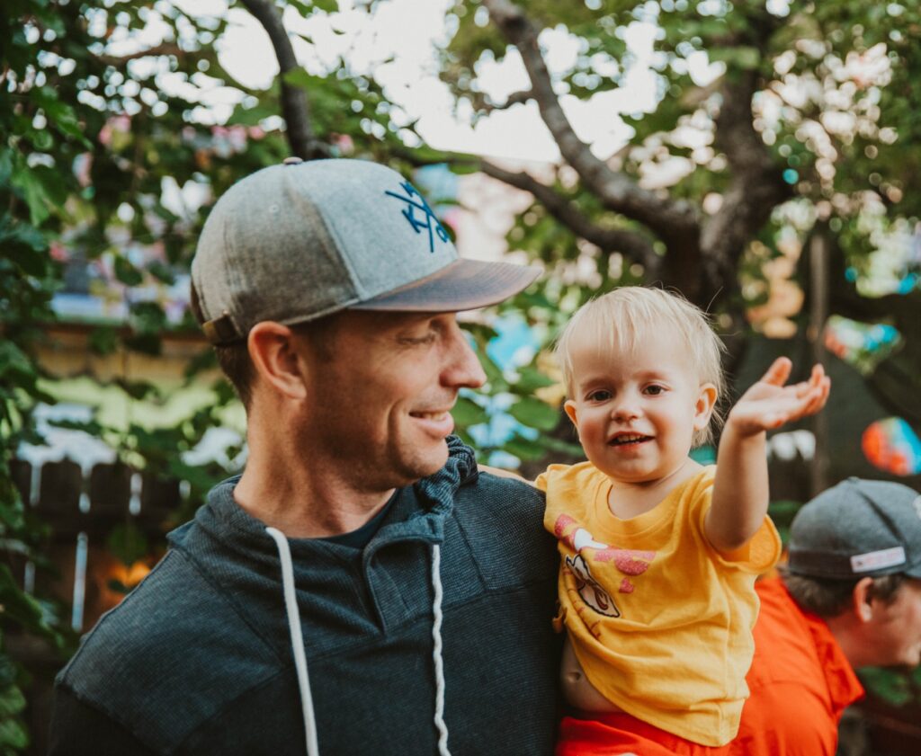 Family enjoying time together at Border Brewing Company
