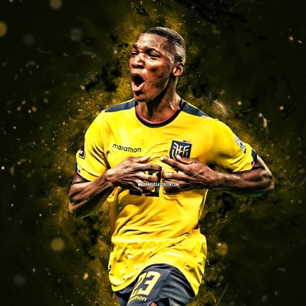 Caicedo playing for Ecuador in the World Cup at Arrowhead Stadium in Kansas City, MO