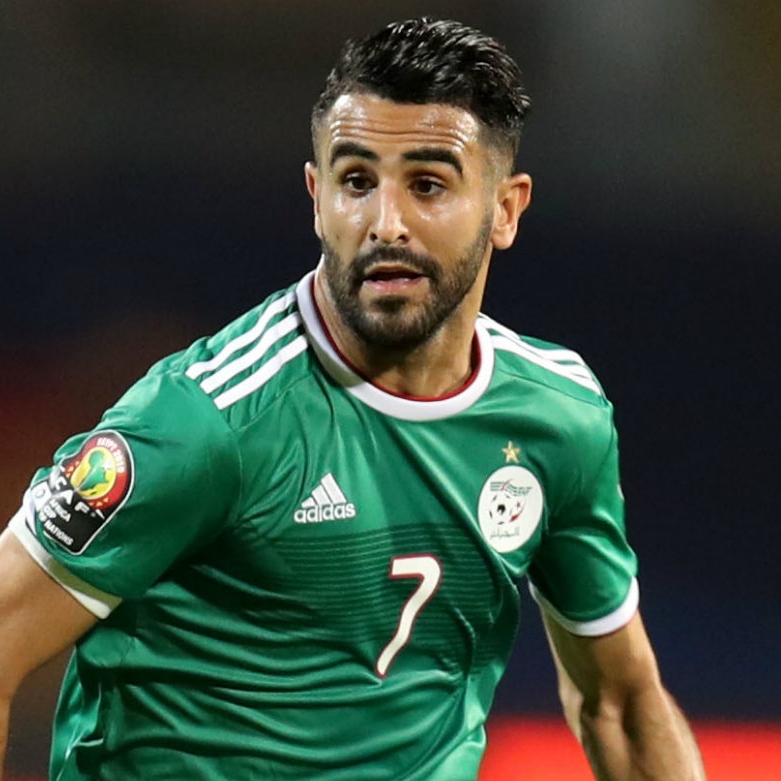 Mahrez playing for Algeria in the FIFA World Cup