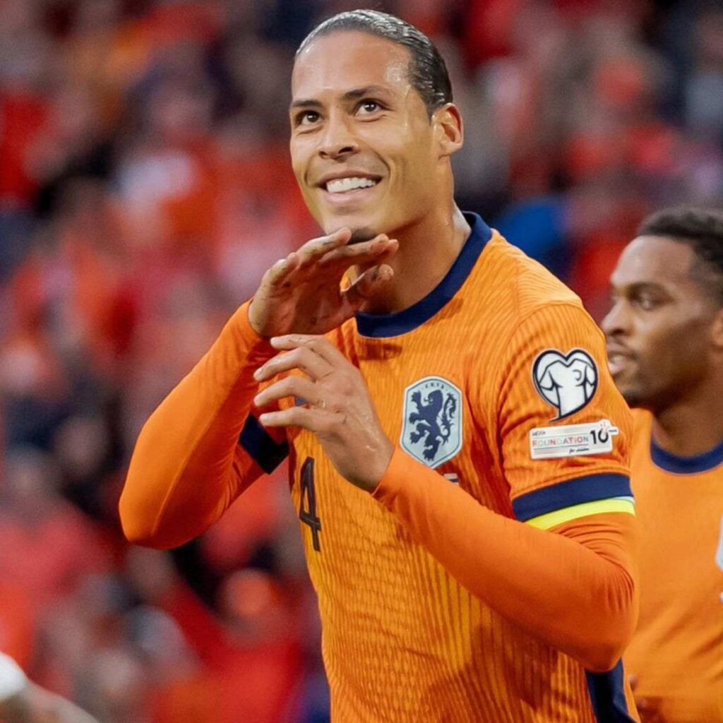 Virgil Van Dijk playing for Netherlands in the World Cup at Arrowhead Stadium in Kansas City, MO